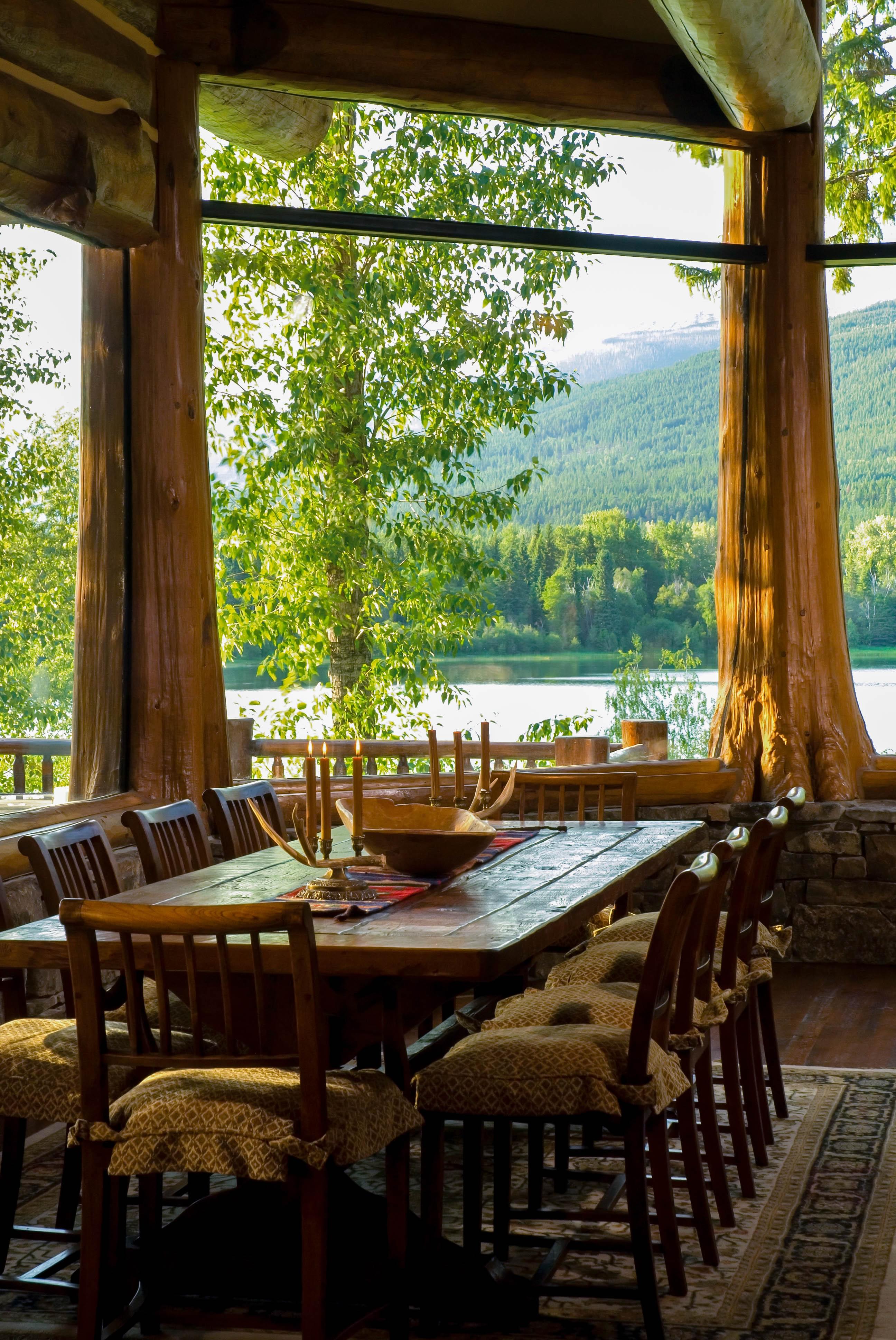 Hand-stripped cedar log window